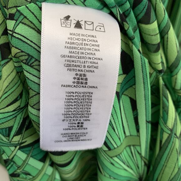 Michael Kors Palmetto Green Sheer Top Small - Picture 4 of 5